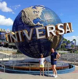 Meet your Posher, Carla